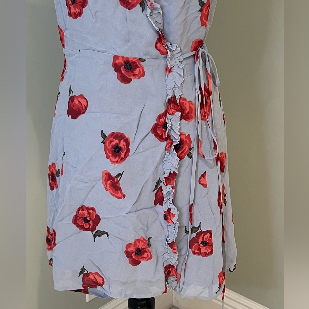 Reformation Floral Wrap Garnet Dress | SZ S | Blue with Poppy Flowers | Like New - Picture 11 of 14